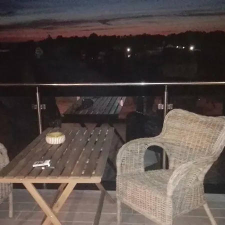 Apartament Patynowy Z Widokiem Na Morze 5 Morz