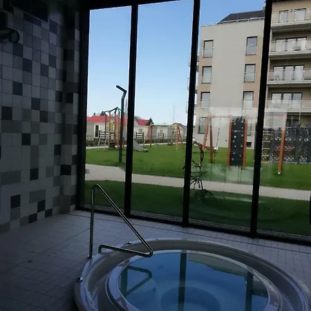 Apartament Patynowy Z Widokiem Na Morze 5 Morz