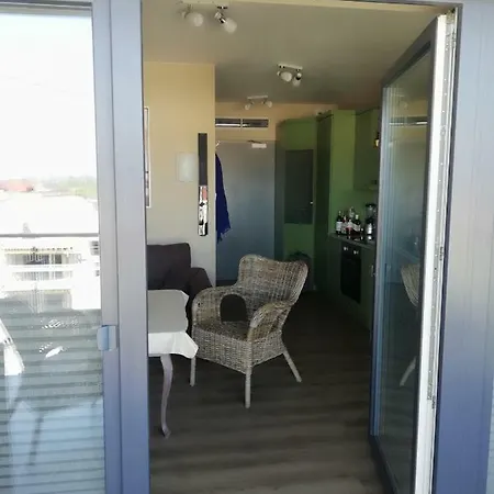 Apartament Patynowy Z Widokiem Na Morze 5 Morz
