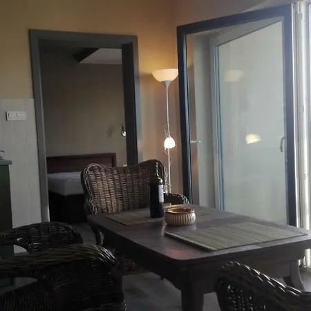Apartament Patynowy Z Widokiem Na Morze 5 Morz Appartement *