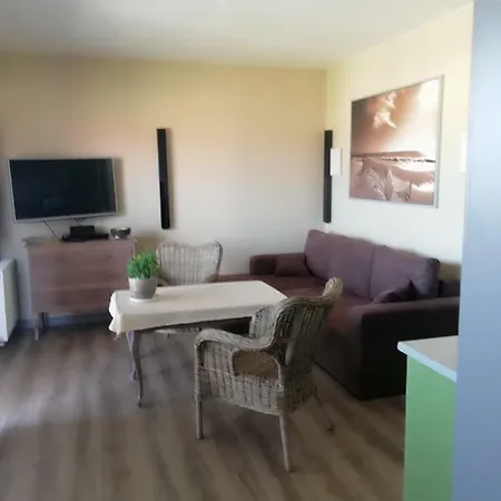 Apartament Patynowy Z Widokiem Na Morze 5 Morz Sianożęty